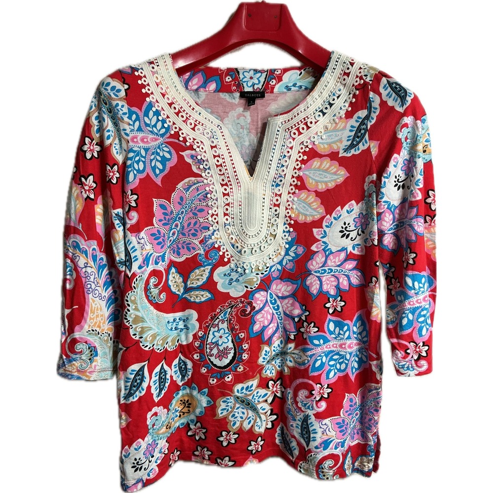 Talbots Red Paisley Floral Split Neck Top Crochet Lace Trim 3/4 Sleeve Small